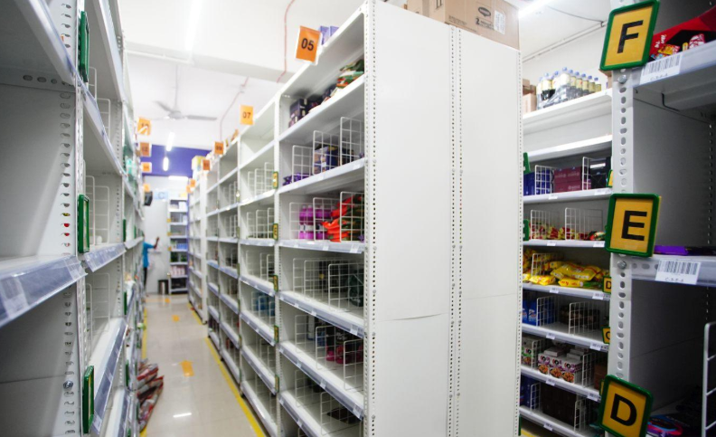 What Are Dark Stores and Why They Are Powering India’s Quick Commerce Boom Inside quick commerce warehouses